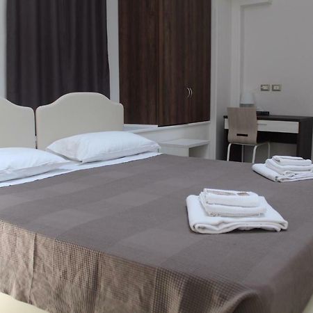Time Out Aparthotel Casalecchio Di Reno Kültér fotó